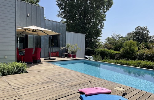 Saint-Didier-au-Mont-d'Or Villa | Villa contemporánea con piscina privada de 4.5 X 8. Relajación y proximidad a Lyon