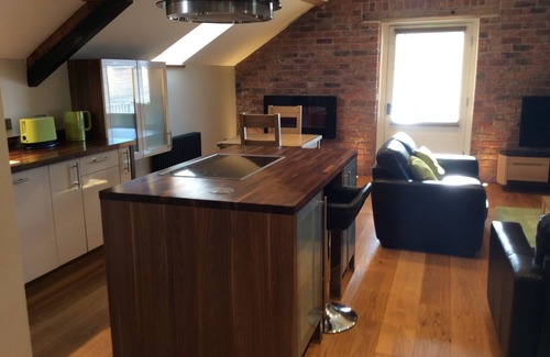 Malton Casa | Conversión de granero contemporánea ambientada en The Howardian Hills