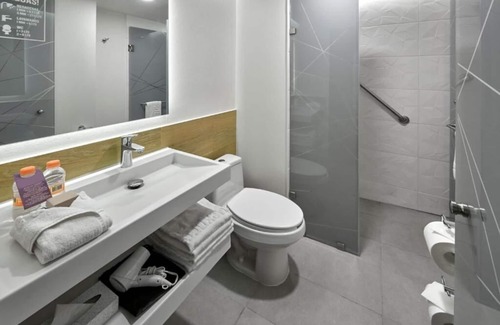 El Sauzal Hotel | Contemporary Rooms Overlooking Ocean – Close to Local Sights - 3 Units