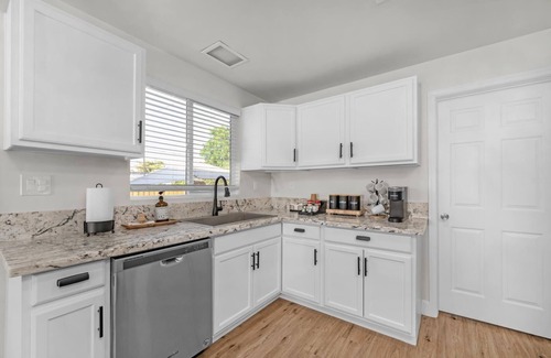 Fresno Casa | convenient Cozy house near tower district