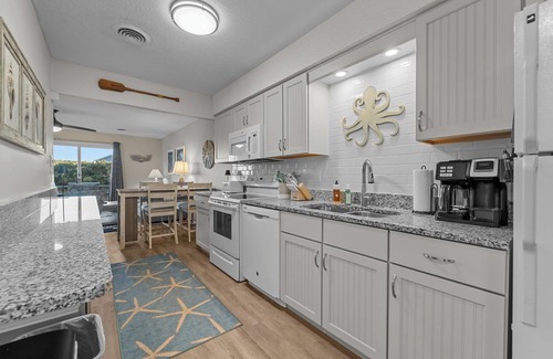 Duck Casa | Conveniently located Duck condo rental perfect for you and your family!