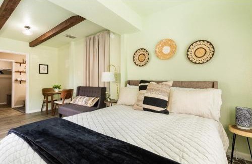 North San Antonio - SAT Casa | Conveniently Located San Antonio Getaway