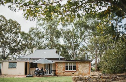 Clare Casa | Cooke Cottage