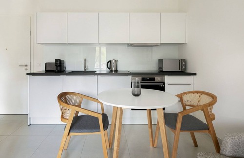 Cessange Apartamento | Cool Cessange 1BR w/ Balcony & Elev, nr Transport, by Blueground