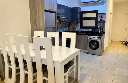 Dahar Chalet De Esquí | Cool chalet with AC, side sea view – Hurghada Concierge at Turtles Beach Resort