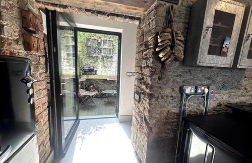 Wicklow Casa | Cool Loft Meets Irish Cottage & Sauna Wicklow Town