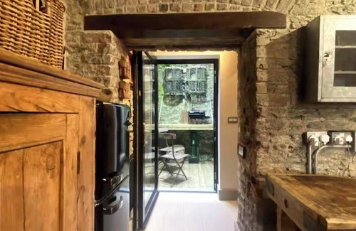 Wicklow Casa | Cool Loft Meets Irish Cottage & Sauna Wicklow Town