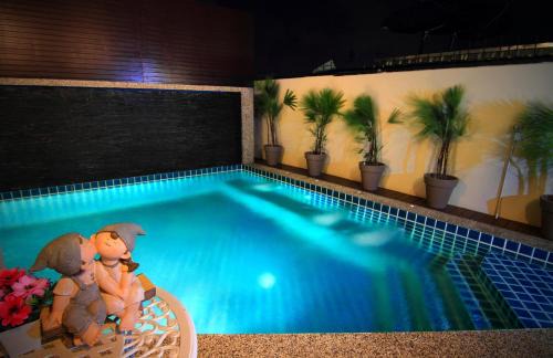 Talat Nuea Hotel | Cool Residence Hotel