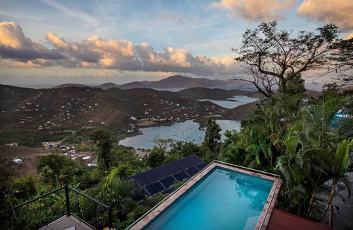 Estate Emmaus Villa | Coral Rays - Impresionante St. John Villa