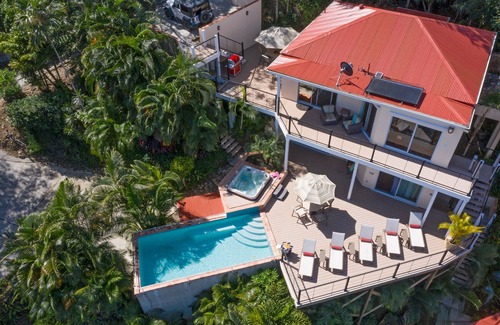 Estate Emmaus Villa | Coral Rays - Impresionante St. John Villa