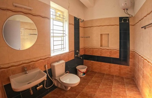 Krishna Karanai Hotel | Coral shine