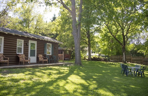 Williams Bay Cabina | Cabaña en la esquina Se aceptan mascotas Williams Bay en Geneva Lake
