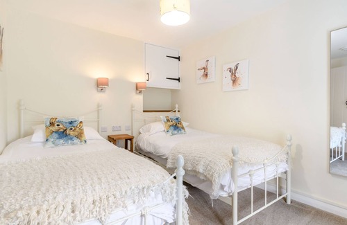 Cropton Cabaña | Corner Cottage