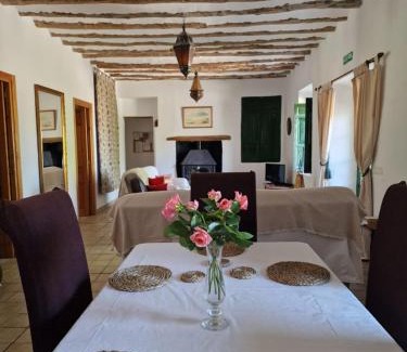 Venta Micena Casa | Cortijo Romero