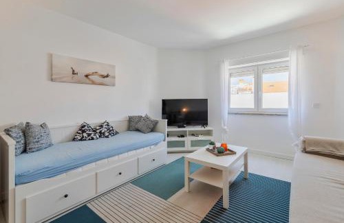 Costa de Caparica Apartamento | Costa 27 Beach Apartment - By Y Concept