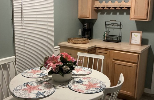 Shallotte Casa | Costal getaway ! Minutes to the surrounding beaches!!