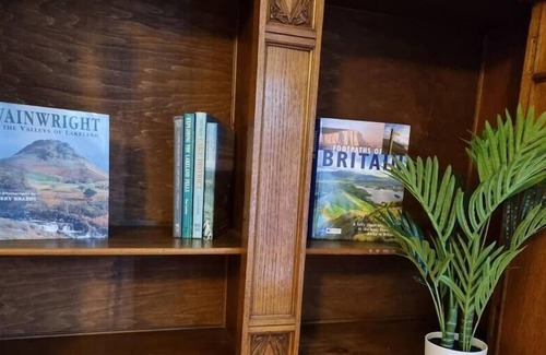 Calder Bridge Apartamento | ✰ COSY 2 BR FLAT✓MINS TO THE BEACH → FREE PARKING