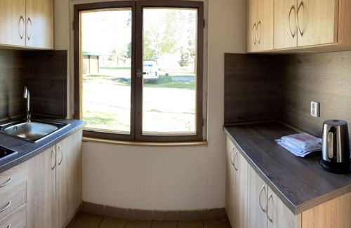 Hradec Kralove Casa | Precioso apartamento en villa para 12 personas con WIFI, TV, patio y mascotas permitida