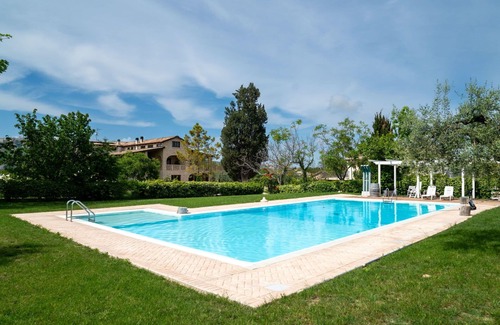 Citta Sant'Angelo Apartamento | Bonito apartamento para 4 personas con piscina, WIFI, A/C, TV, patio y mascotas permitida