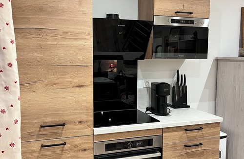 Berthecourt Apartamento | Apartamento acogedor situado a 17 km de Beauvais y a 20 km del aeropuerto.