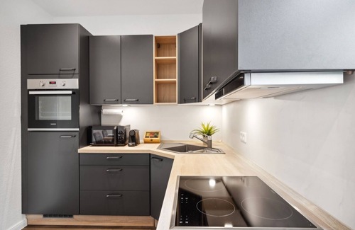 Western Ring Area Apartamento | Cosy apartment near the city center. Netflix/Disney+