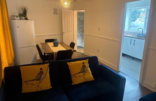 Cradley Apartamento | Cosy, beautiful flat with Smart TV