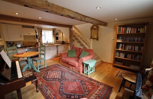 Holt Cabaña | 8 Carpenters Cottages, Holt, Pretty North Norfolk Cottage tradicional y piano!
