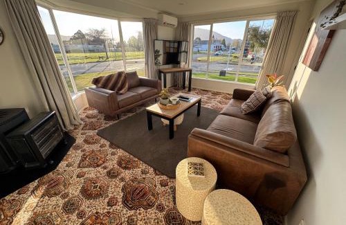 Te Anau Casa | Cosy & close to town
