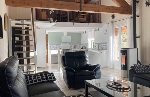 Caseneuve Villa | Nido acogedor para seis personas al pie del Luberon