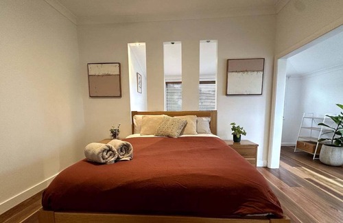 Port Kembla Casa | Cosy Port Kembla Cottage