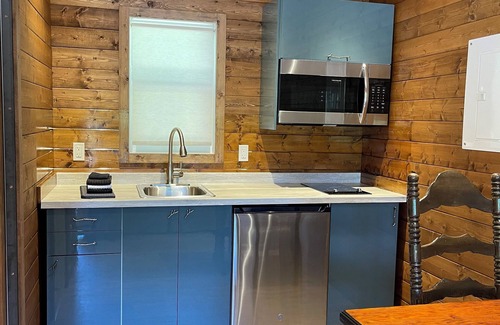 Sooke Cabaña | Cottage 1& 2 with Waterfront and Beach Access