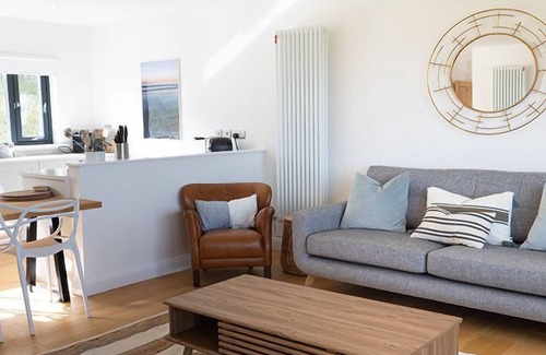 Pistyll Apartamento | Cottage and parking