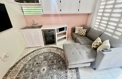 Maraval Apartamento | Cottage at Hibiscus House