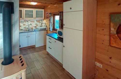 Bled Cabina | Cottage Bala - acogedora casa de campo con un gran jardín privado (aislado y relajante)