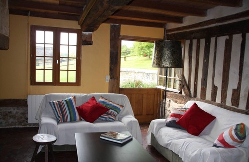 Pierrefitte-en-Auge Casa | Cottage between Sea and Country