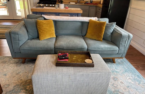 Denver Cabaña | Cottage by the Creek-One hour West of Nashville