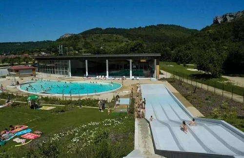 Ornans Casa | Camping La Roche d'Ully **** - Cottage Carborde 3 Habitaciones 6 Personas