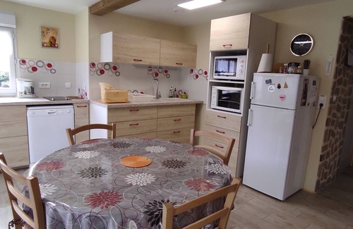 Bain-de-Bretagne Casa | Casita de campo 'Gîte Des Huttes' con terraza privada, jardín privado y Wi-Fi