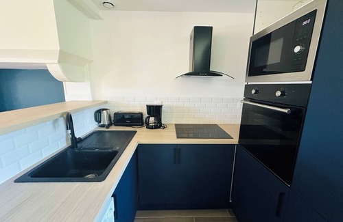 Cogles Cabaña | Cottage in the heart of a forest estate