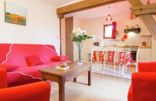 Bourgnac Casa | Cottage in Bourgnac with Whirlpool