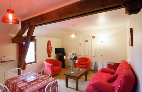 Bourgnac Casa | Cottage in Bourgnac with Whirlpool