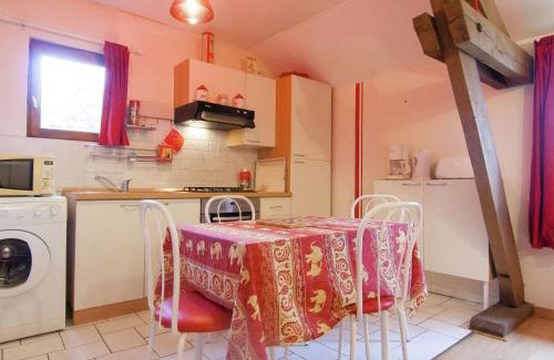 Bourgnac Casa | Cottage in Bourgnac with Whirlpool