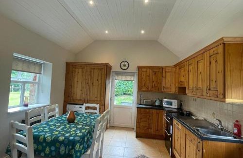 Dublin Casa | Cottage in the Dublin mountain