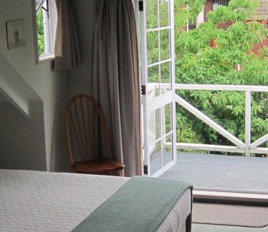 Two Mile Bay Hotel | Cottage Mews Motel