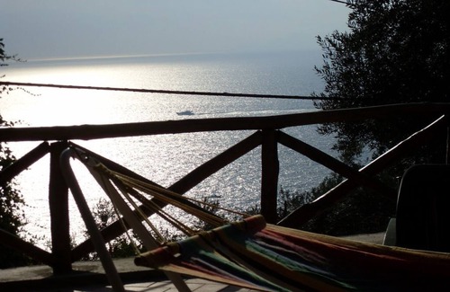 Massa Lubrense Chalet De Esquí | Cottage on Capri, very close to Sorrento, Naples Pompeii, nestled in a lemon grove