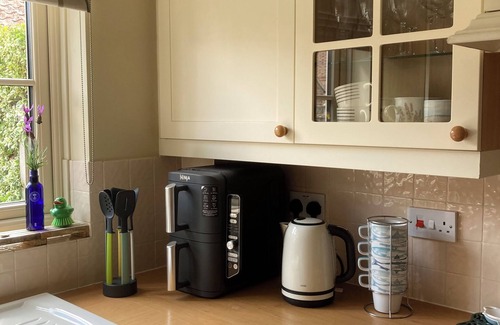 Heacham Cabaña | Estilo Cottage dentro de una propiedad moderna "costera" temáticas con registro Burner