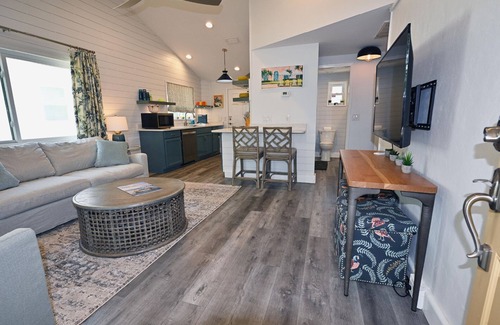 Navarre Cabaña | Cottage with Beach Access