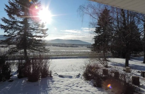 Bromont Casa | Casa rural con inmejorable vista.