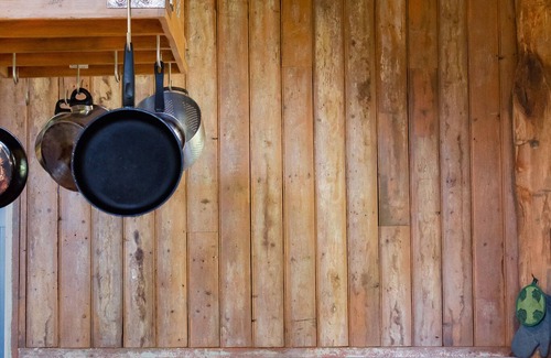 Uki Casa | Country Barn Retreat