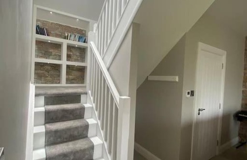 Newry Apartamento | Country Cottage close to the city.